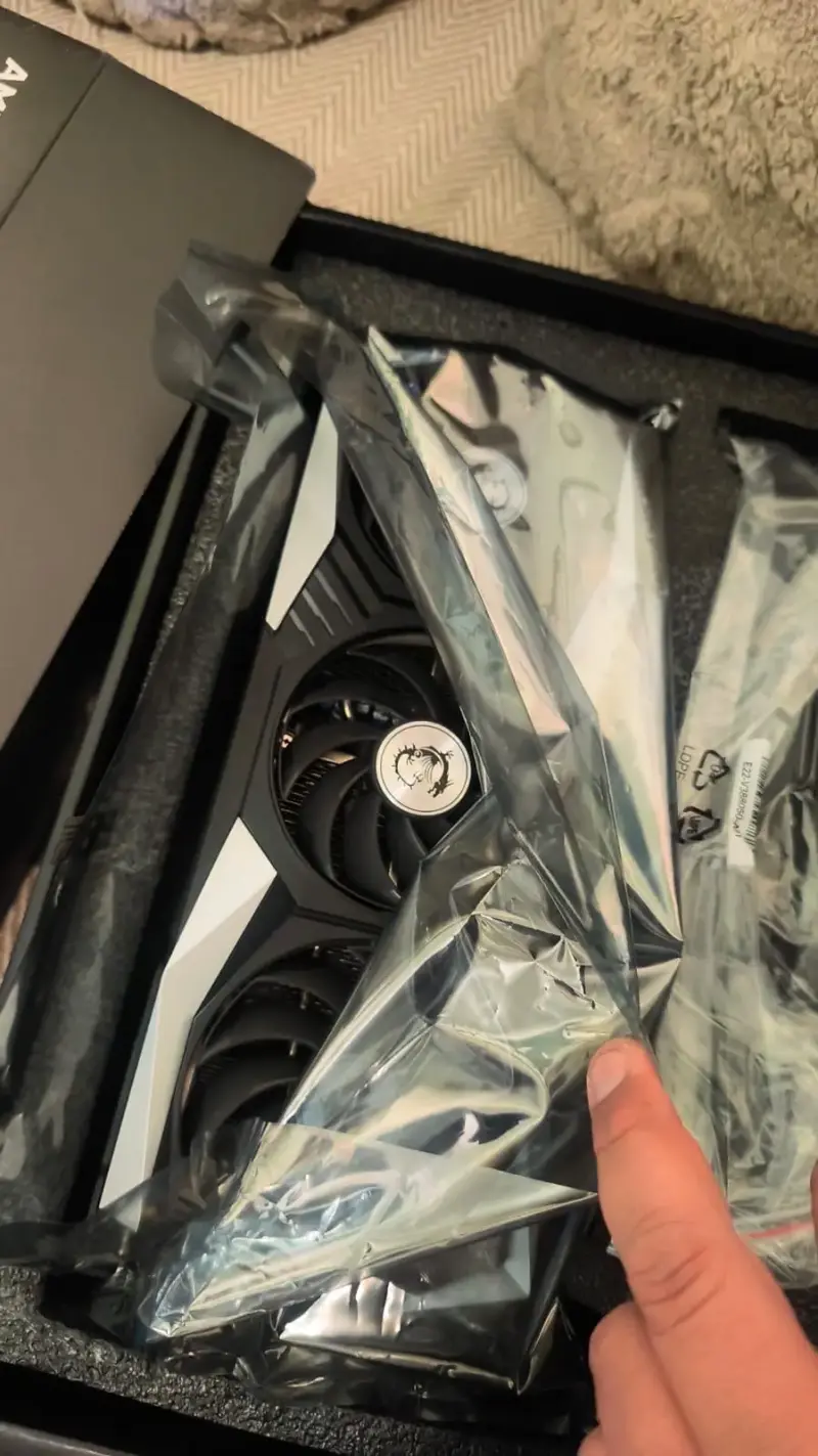 Tarjeta gráfica MSI Gaming Trio Z RX 6900 XT - 2