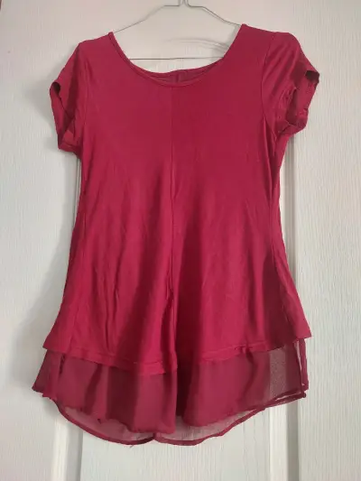 Blusa roja con cierre trasero talla s - miniatura 1