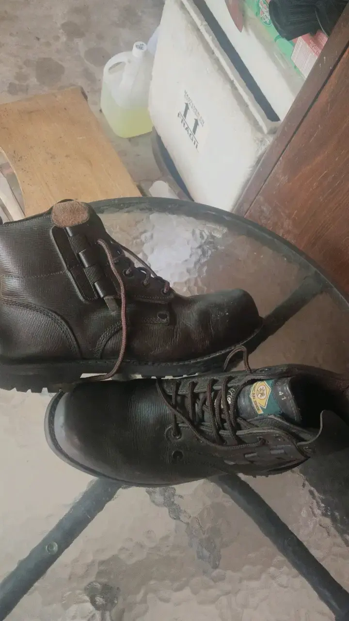 Botas de cuero American Shoe negras talla 41 - 3