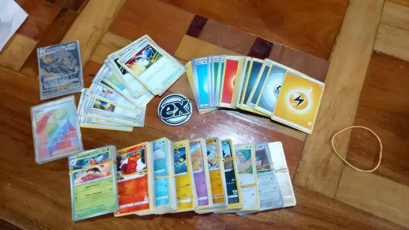 Colección de Cartas Pokémon ORIGINALES - 1