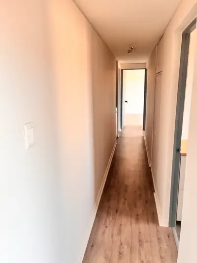 Departamento en arriendo con balcón y cocina equipada - miniatura 2