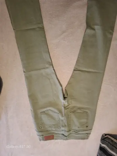 Pantalones verdes de mujer Cyan talla 42 - miniatura 1