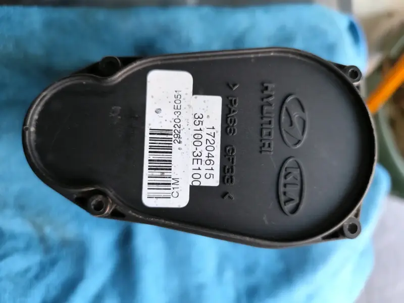 Cuerpo de aceleración Hyundai Kia usado - 2