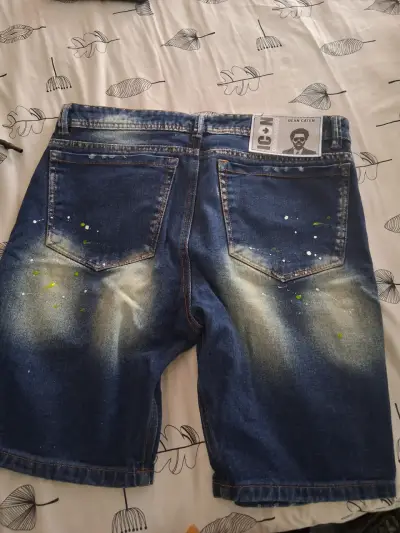 Shorts de mezclilla Dsquared2 desgastados talla 32 - miniatura 2