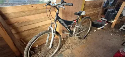 Bicicleta Lahsen Tornado FD-2600 - miniatura 2
