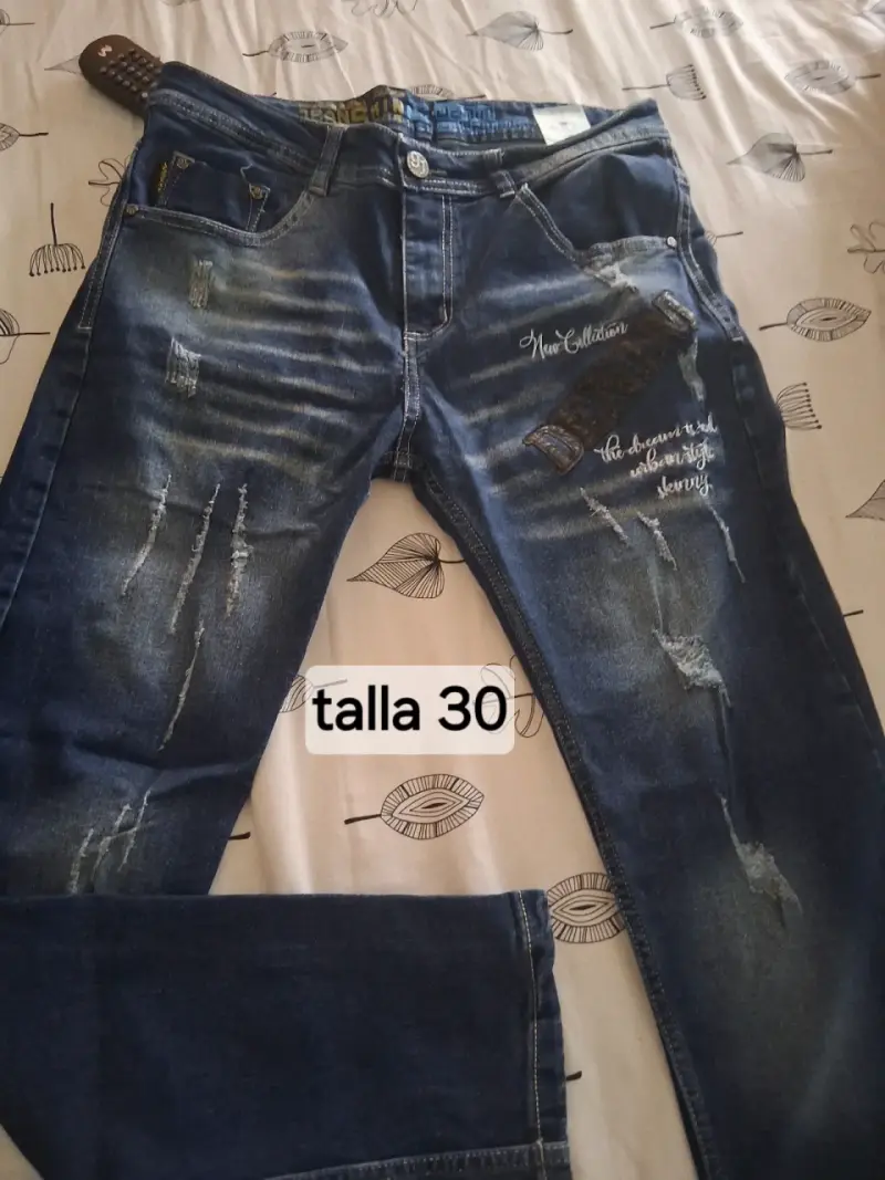 Jeans azul desgastados talla 30