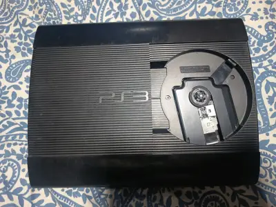 Consola PS3 Super Slim en buen estado - miniatura 2
