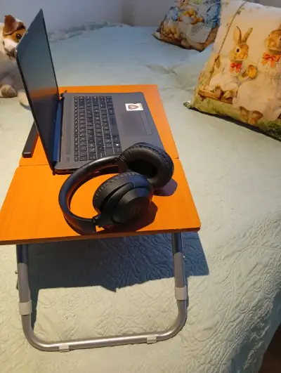 Mesa plegable ajustable para laptop - miniatura 5