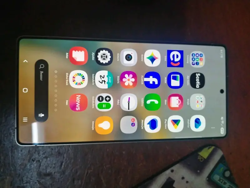 Samsung Galaxy S25 Ultra con S Pen - 3