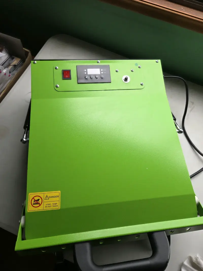 Prensa térmica verde para sublimación 38x38 - 1