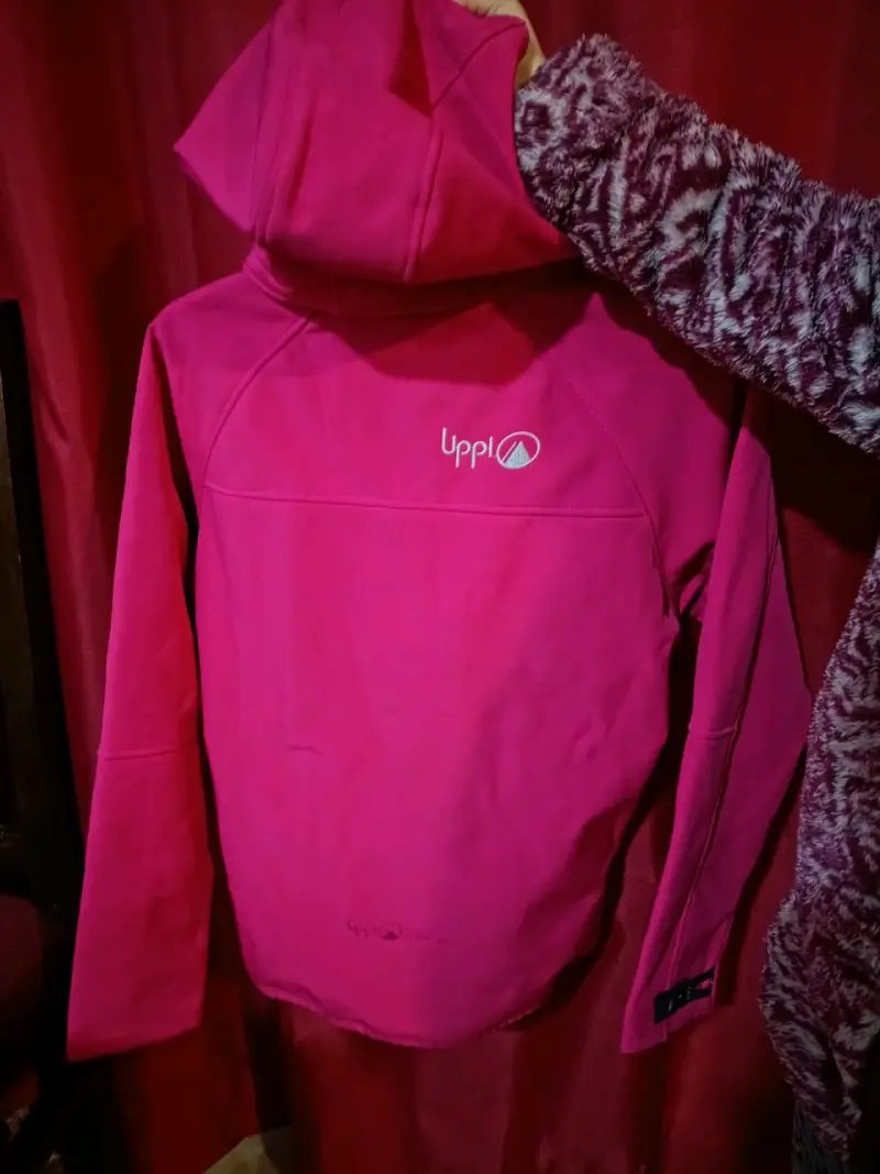 Chaqueta deportiva rosa Upply con capucha - 2