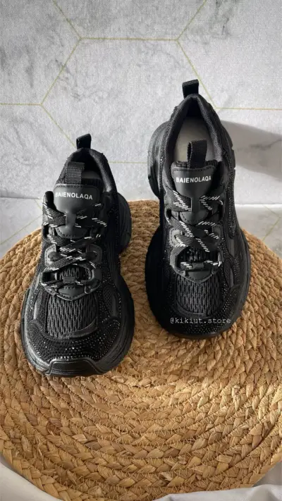 Zapatillas deportivas negras con plataforma - miniatura 3
