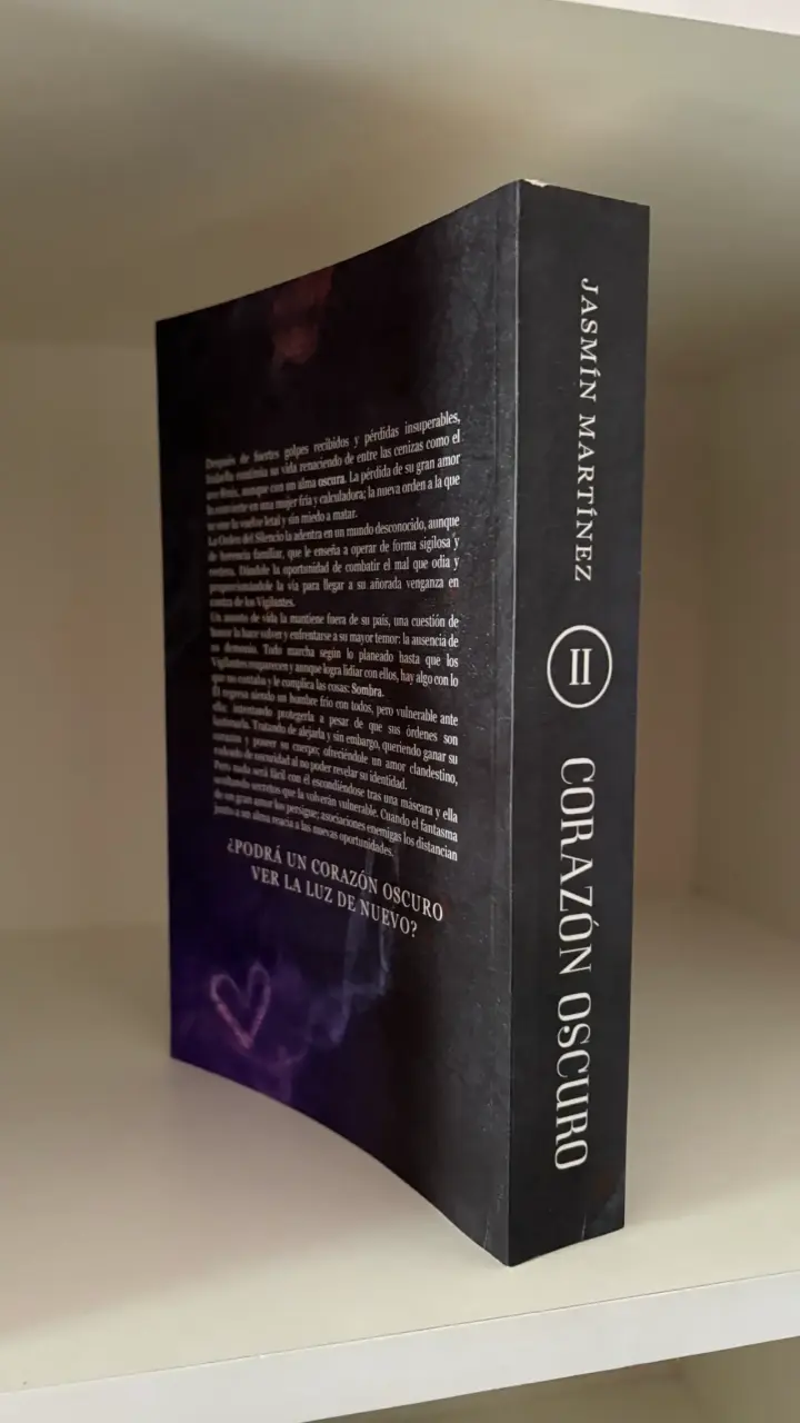 Libro Corazón Oscuro de Jasmin Martínez - 2