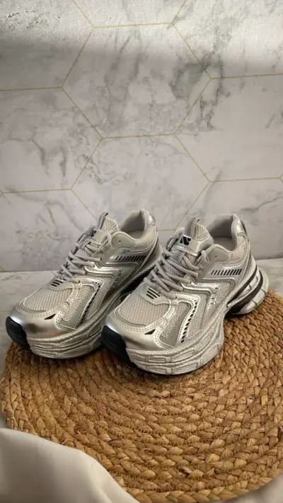 Zapatillas deportivas plateadas para mujer - miniatura 3