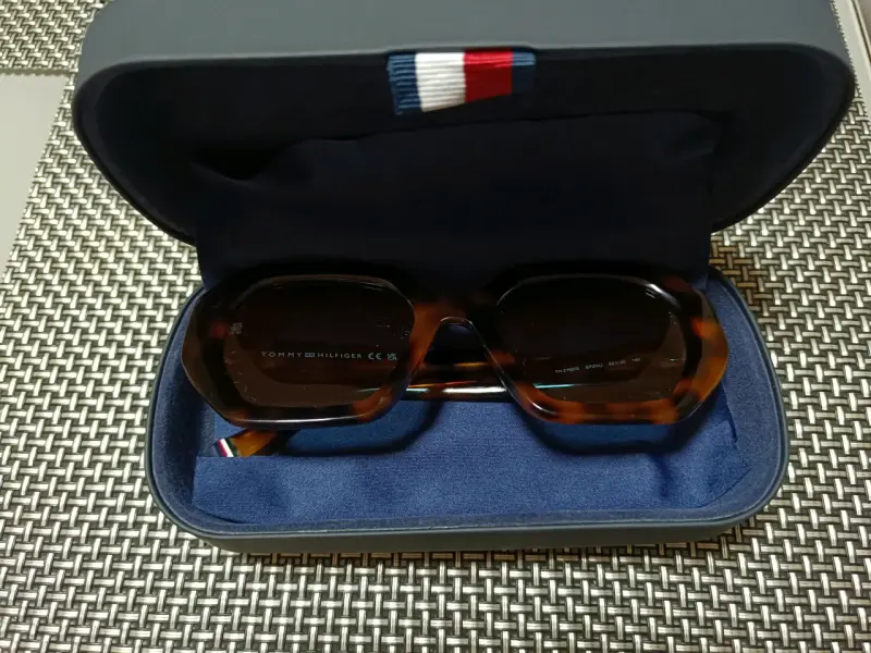 Gafas de Sol Tommy Hilfiger Tortoise - 1