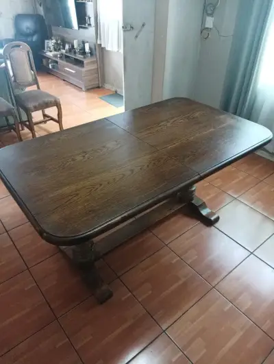 Mesa de comedor de madera con 6 sillas - miniatura 6