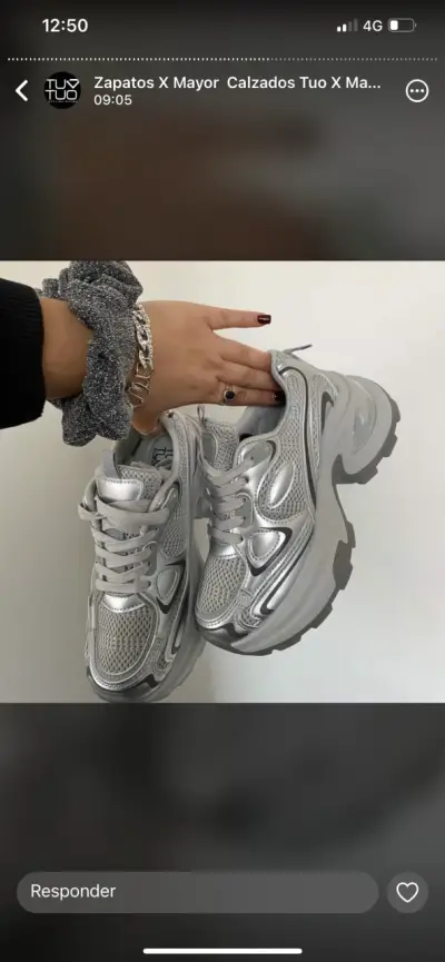 Zapatillas deportivas plateadas - miniatura 1