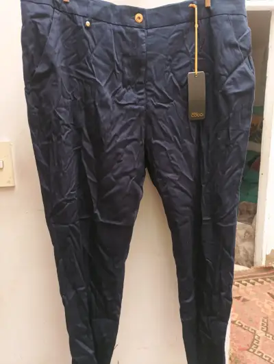 Pantalones azul marino para mujer marca Cocci - miniatura 1