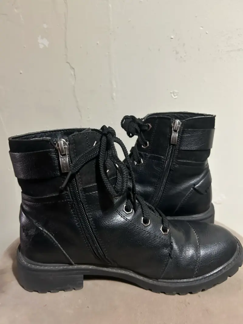 Botines negros - 2