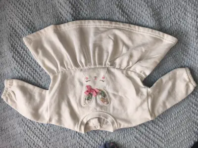 Conjunto de bebé con diseño de conejo Tribu - miniatura 2