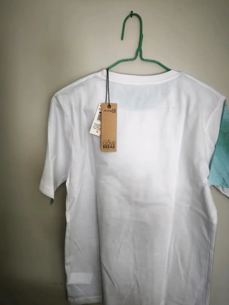 Polera Cloud Break surfista talla 16 - 2