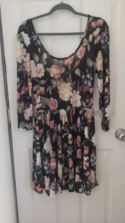 Vestido floral Fashionfair manga larga - miniatura 1