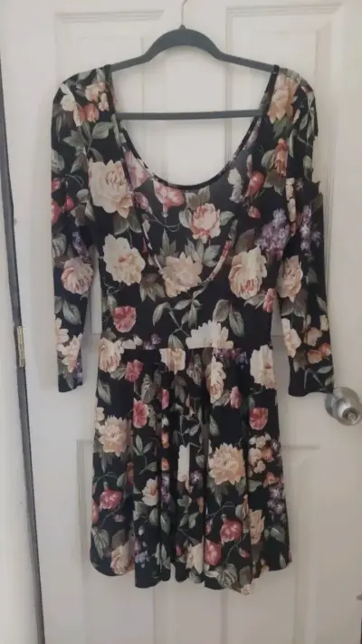 Vestido floral Fashionfair manga larga - miniatura 2