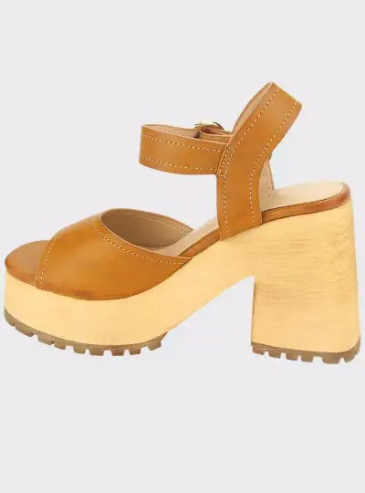 Sandalias de Plataforma Cuero Camel - miniatura 2