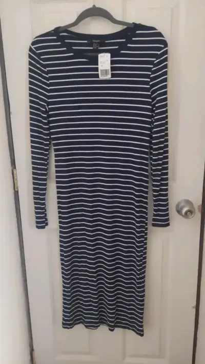 Vestido largo a rayas Forever 21 azul marino - miniatura 1
