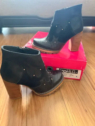 Botines de cuero negro con tacón Exótica - miniatura 5