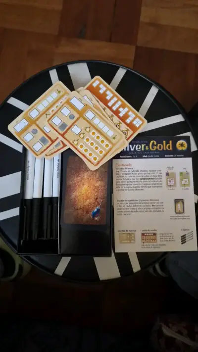Juego de Mesa Silver & Gold de Fractal Juegos - miniatura 3