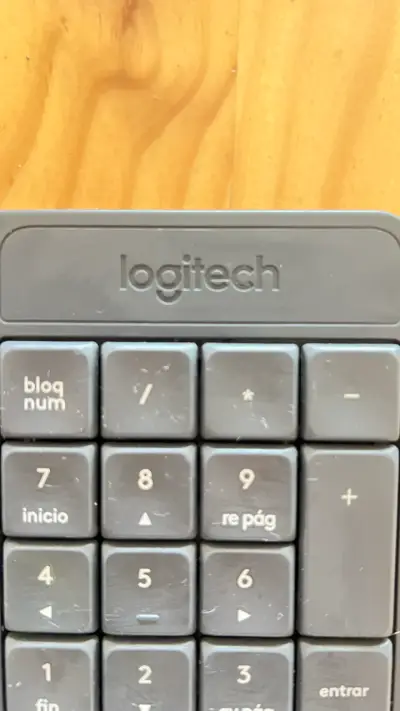 Teclado y mouse inalámbricos Logitech color azul - miniatura 3