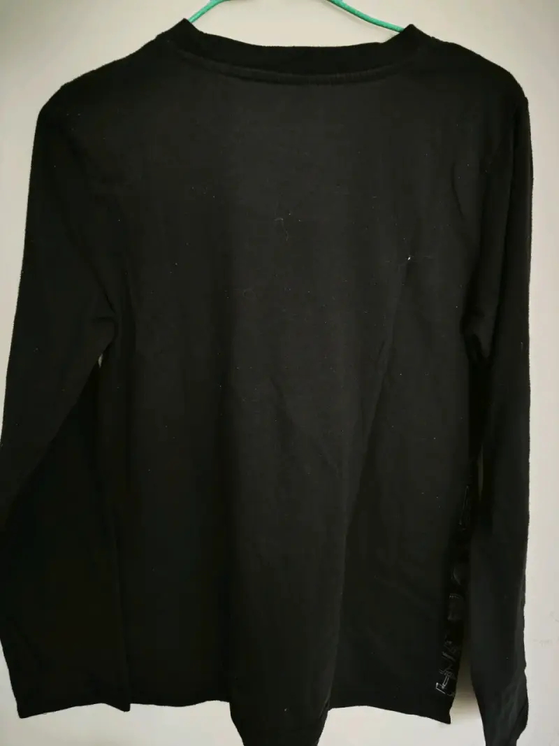 Polera Star Wars negra manga larga - 2