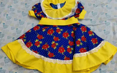 Vestido de niña folclórico colorido - miniatura 4