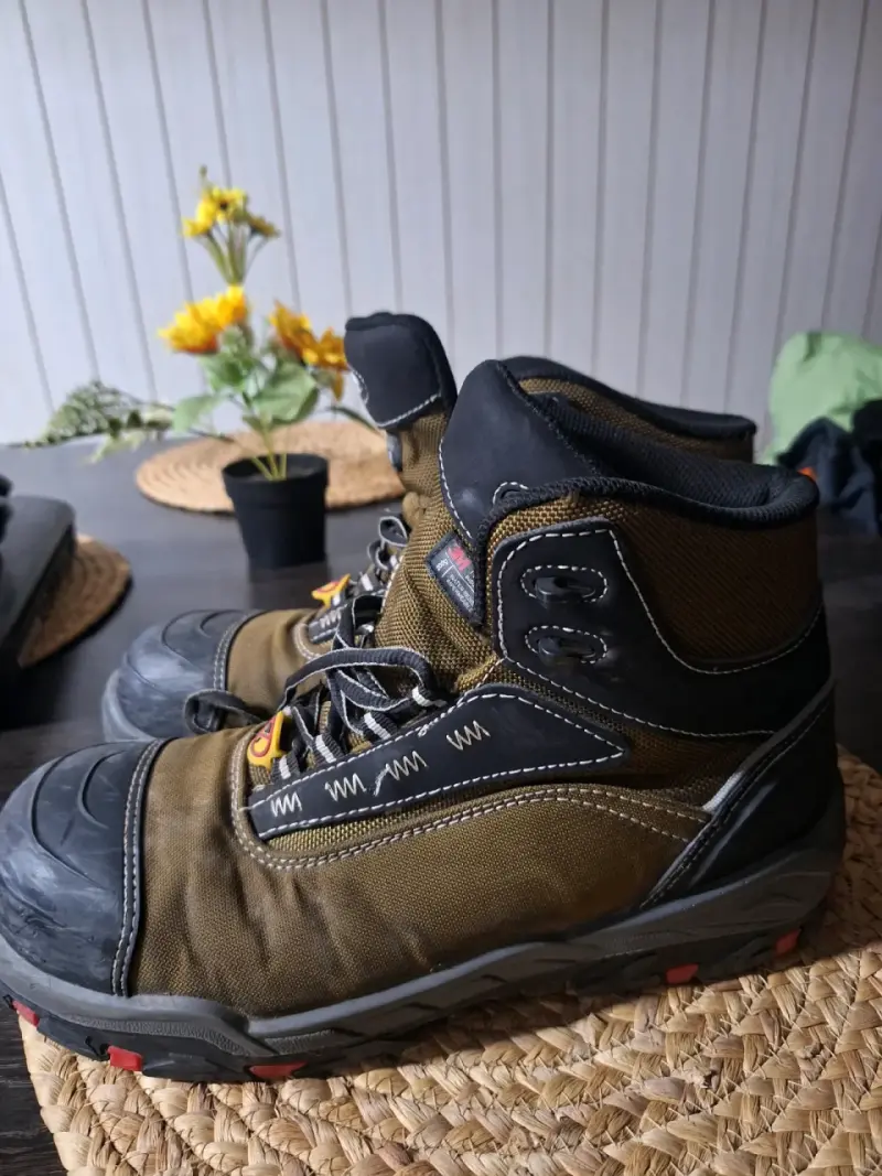 Zapato de seguridad 43 - 1