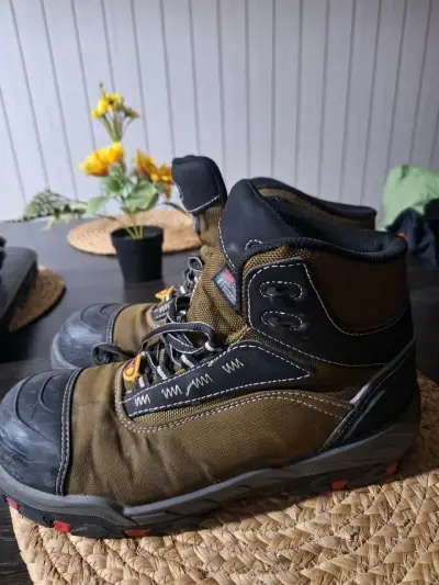 Zapato de seguridad 43 - miniatura 1