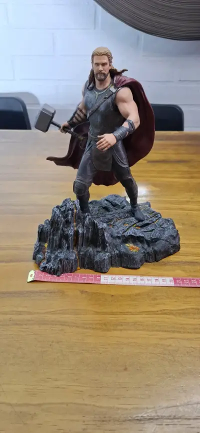 Figura Thor Ragnarok⚡ - miniatura 4