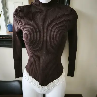 Polera  de punto con detalles de perlas - miniatura 3