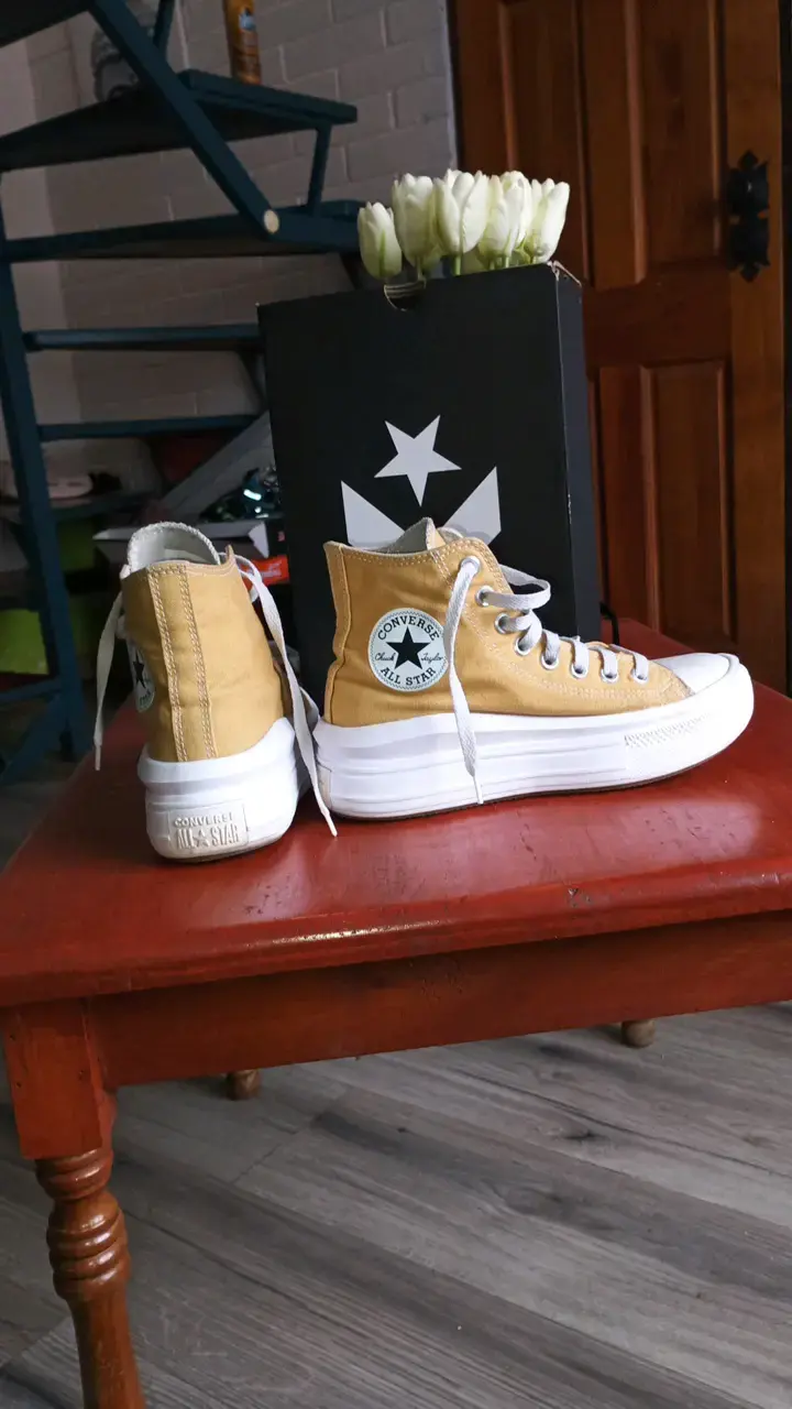 Zapatillas Converse Chuck Taylor All Star amarillas - 2