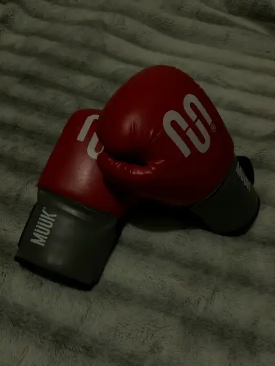 Guantes de Boxeo Rojos Müük - miniatura 1