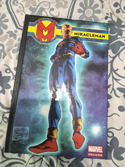 Colección de cómics variados en buen estado - miniatura 2