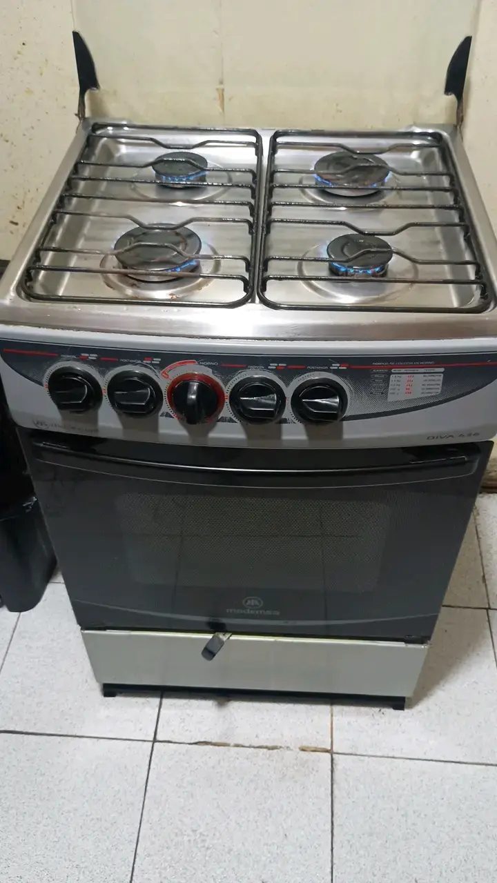 Cocina a gas Mademsa Diva 4 quemadores
