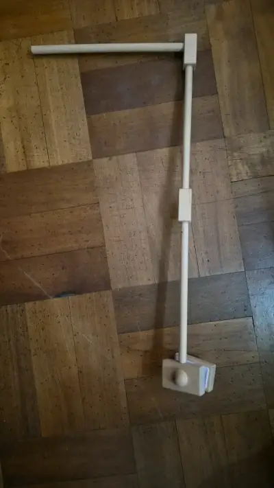 Soporte ajustable de madera para guagua - miniatura 1