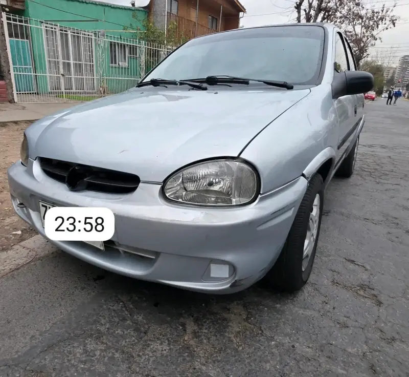 Auto en muy buen estado todo original - 3