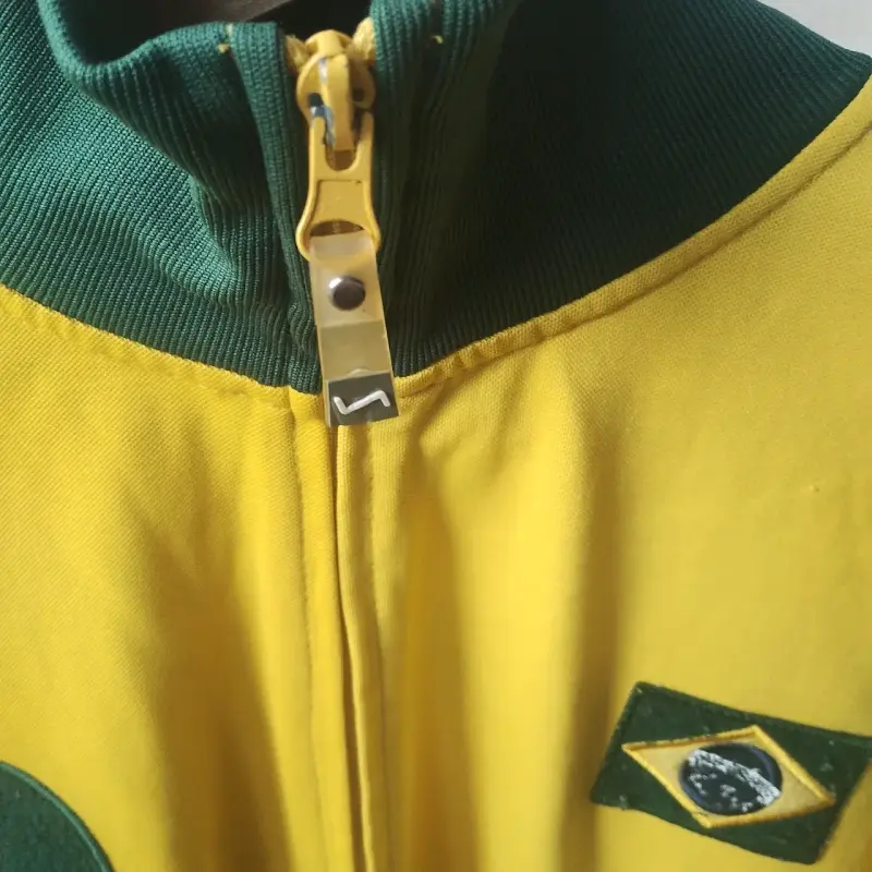 Chaqueta deportiva Brasil amarilla y verde - 2