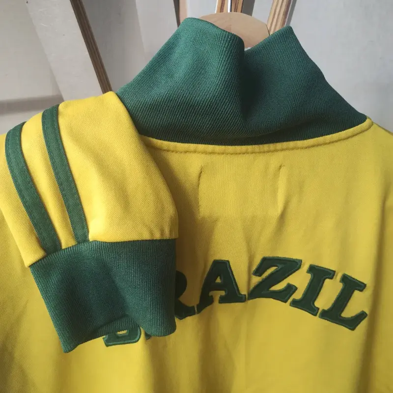 Chaqueta deportiva Brasil amarilla y verde - 5