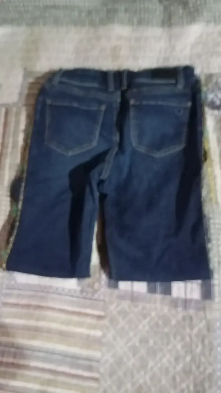 Jeans de mujer con bordado floral - 3