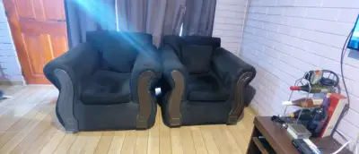 Sillones negro, dos pequeños y uno de 3 cuerpo - miniatura 1