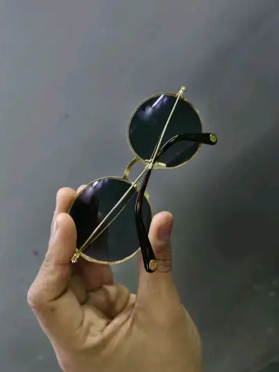Gafas de Sol Michael Kors Doradas Redondas - miniatura 1