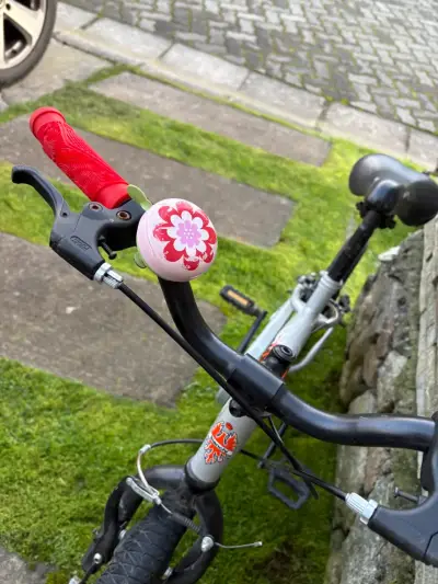 Bicicleta infantil - miniatura 3
